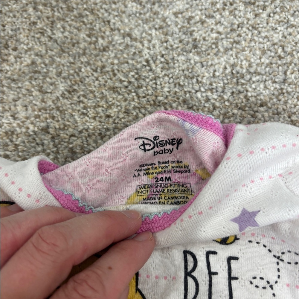 Lot of 18 months baby girl pajama sets Winnie the Pooh carters Disney set of 3 - Picture 3 of 4